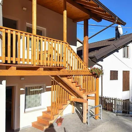 2 Bedroom Gorgeous In Lamon