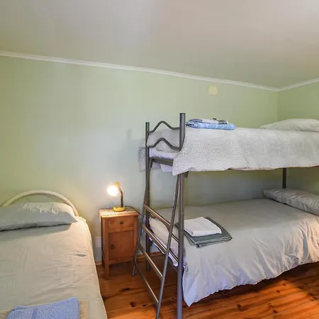 2 Bedroom Gorgeous In Ferienhaus *